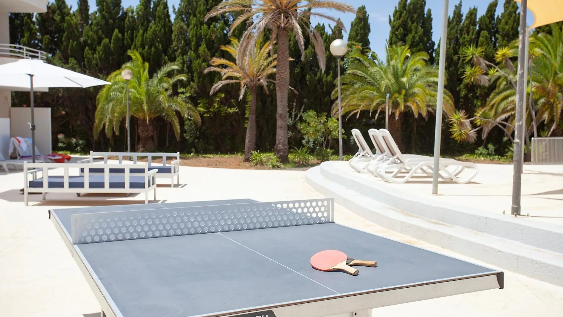 Bj Apartamentos Club Sa Coma Sa Coma  Spain